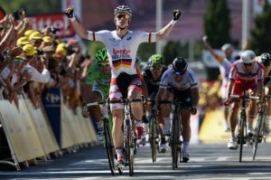 Andrè Greipel con le braccia al cielo a Montpellier ©Doug Pensinger/Getty Images