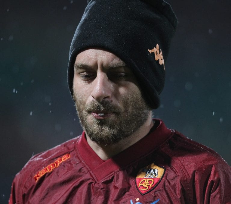 Calciomercato Roma De Rossi firma in diretta tv. Video