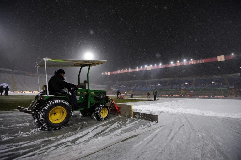 Serie A, non si gioca a Siena e Bologna. Rinvio anche a San Siro?