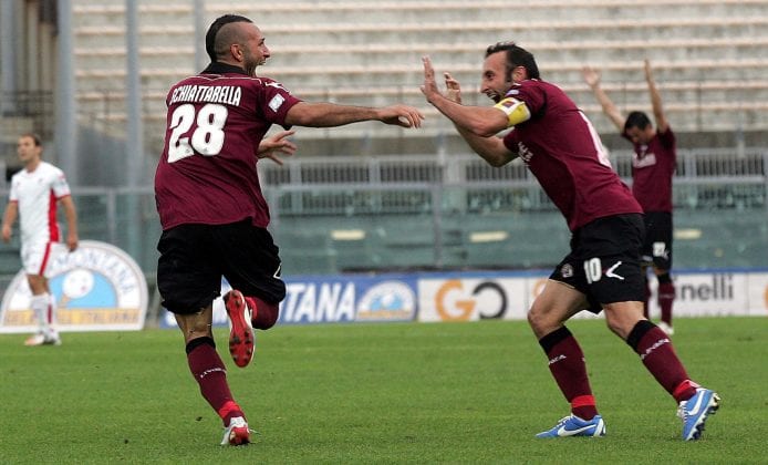 Serie B, Serie B, Il Livorno Soffre Ma Batte Il Bari. Il Cittadella ...