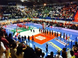 Squadre in campo per la Supercoppa di volley | Foto Twitter